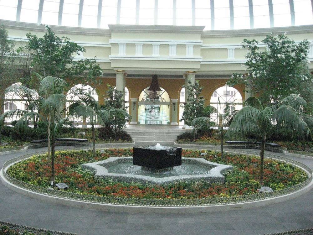 Grand_Dome_and_Garden_2